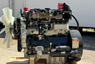 Cat C4.4 engine