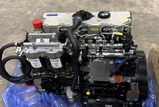 Cat C4.4 engine