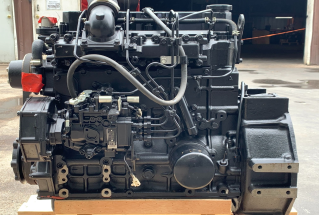 Perkins 804D-33T engine